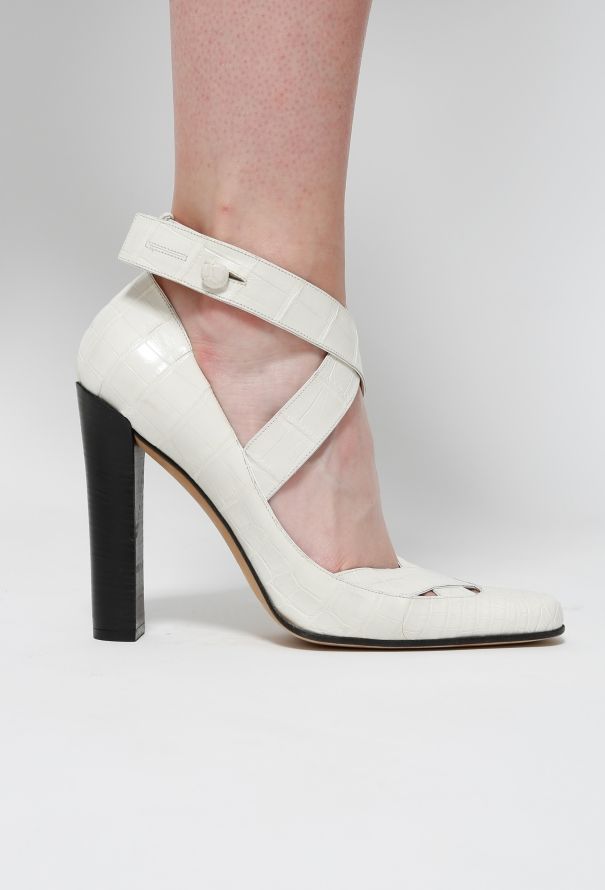 Gucci F/W 2001 Crocodile Heels - 7