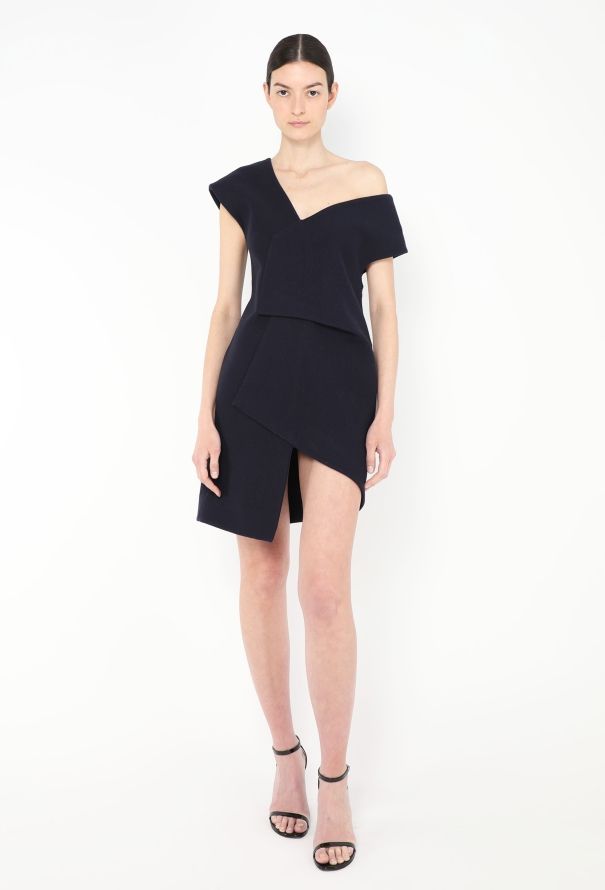 Jacquemus F/W 2015 Asymmetrical Felted Dress - 4