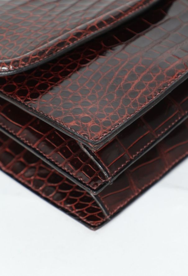 Hermès Vintage Brown Porosus Morabito  Bag - 7