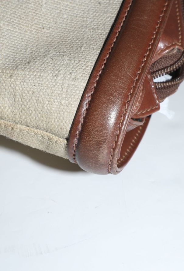 Gucci '90s Canvas Bucket Bag - 10