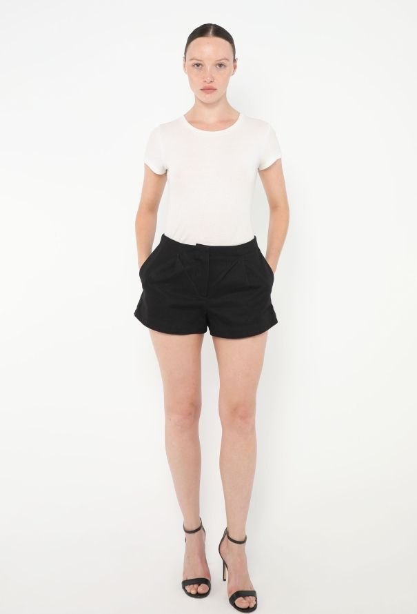 Loewe 2022 Pleated Gabardine Shorts - 3