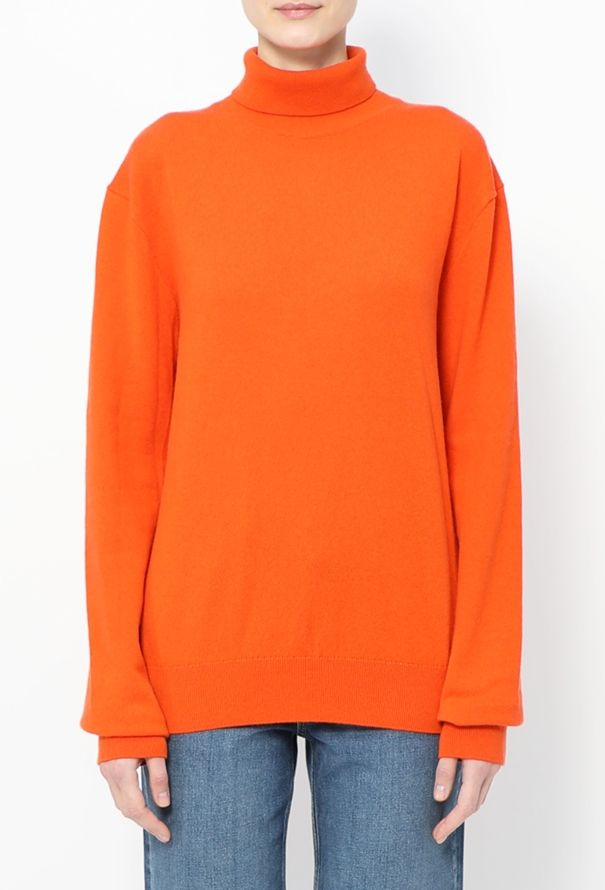 The Row F/W 2022 Ciba Cashmere Turtleneck - 1