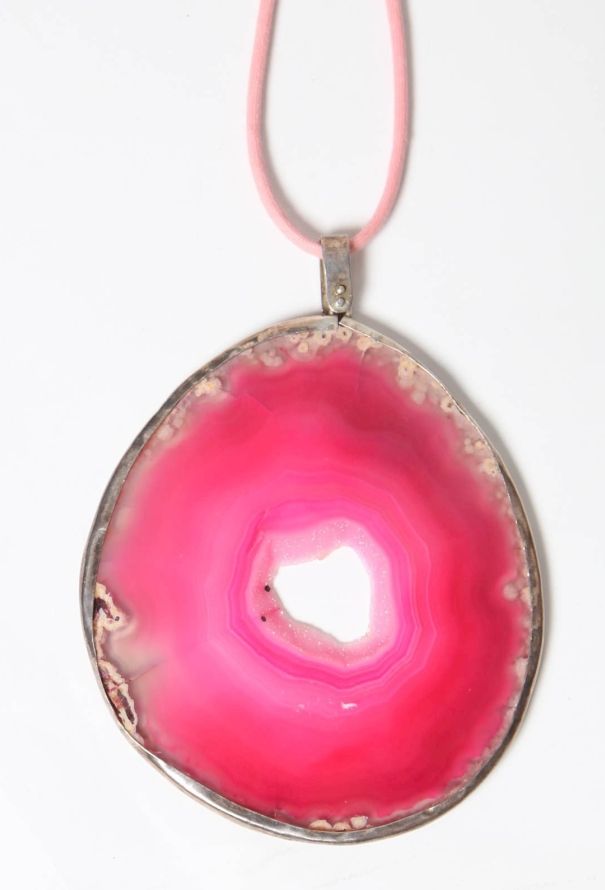 Exquisite Vintage Pink Geode Pendant - 3