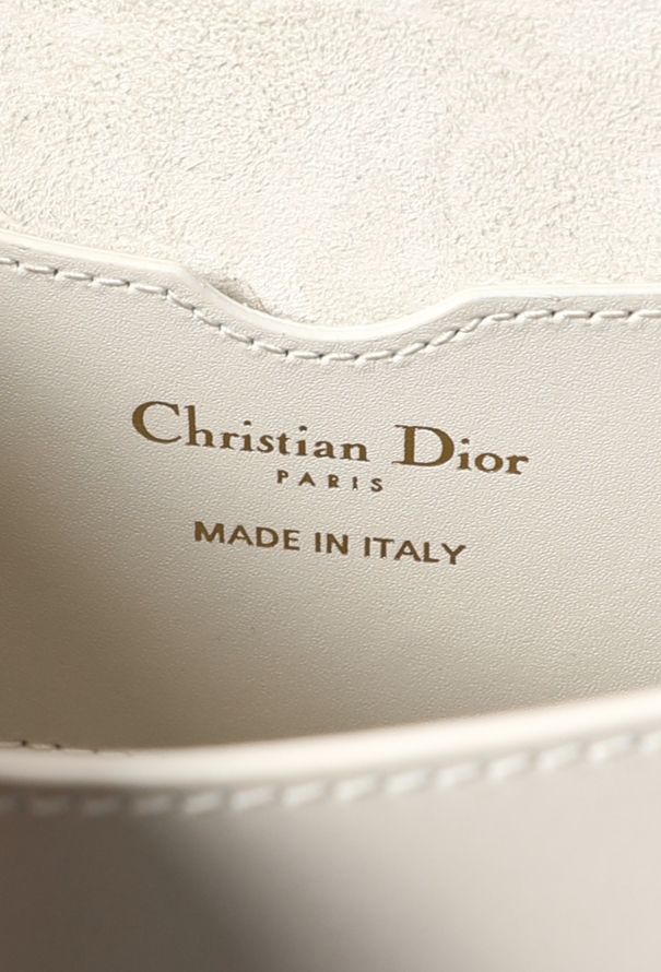 Dior Resort 2022 Medium Bobby Bag - 18