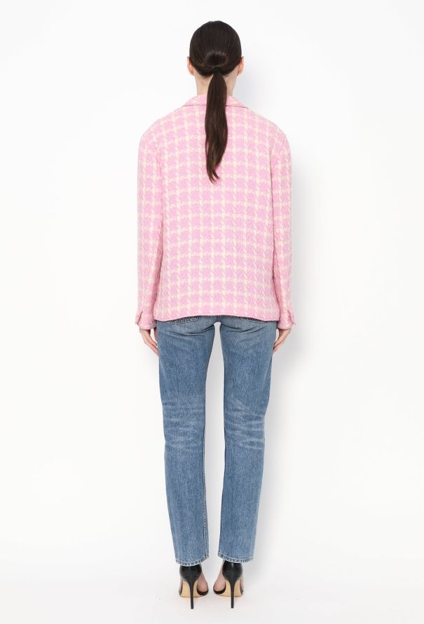 Chanel ICONIC S/S 1996 Pink Tweed Jacket seen on Margot Robbie - 8