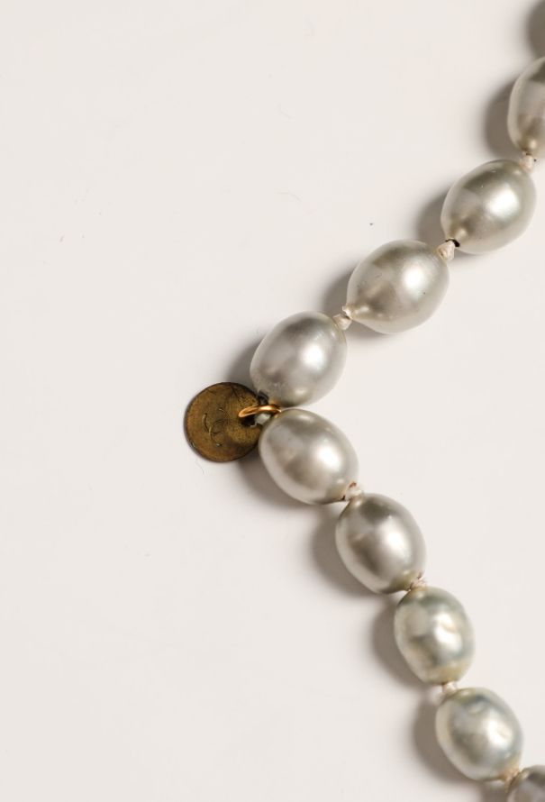 Chanel COLLECTOR '60s Grey Pearl Sautoir - 5