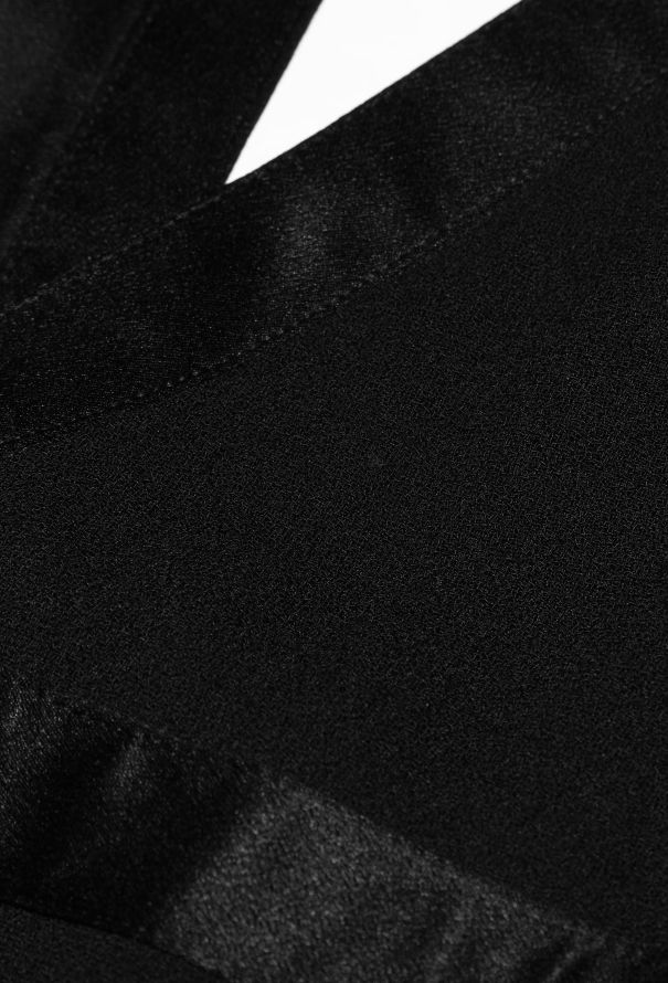 Alexander McQueen 2004 Open-Back Smoking Dress - 8