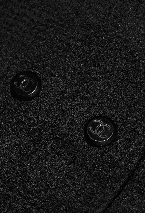 Chanel Classic Bouclé Tweed 'CC' Jacket - 6