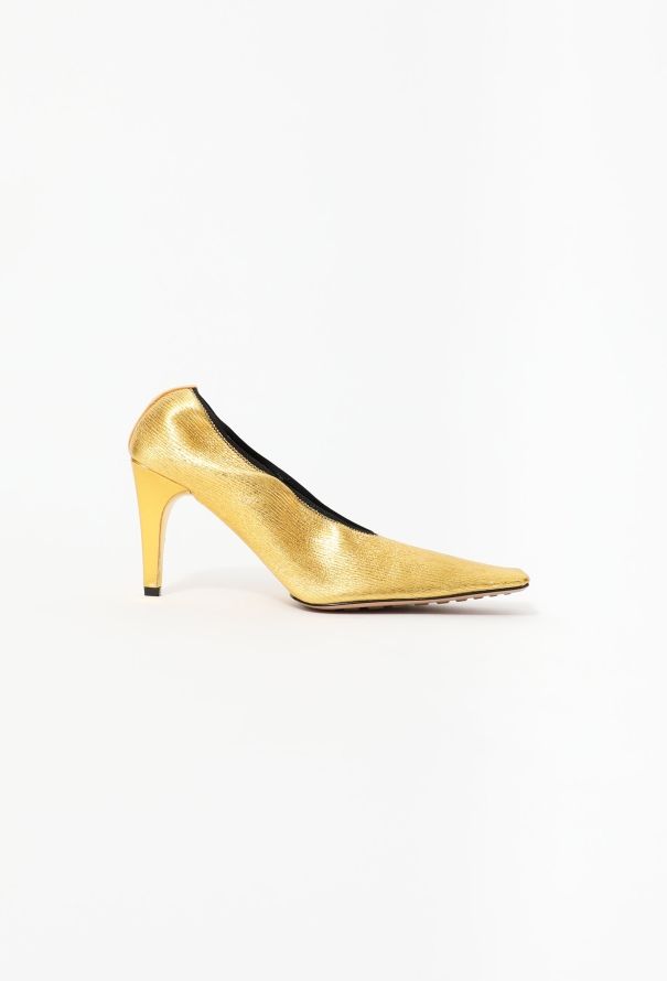 Bottega Veneta S/S 2020 Metallic Crunched Pumps - 1