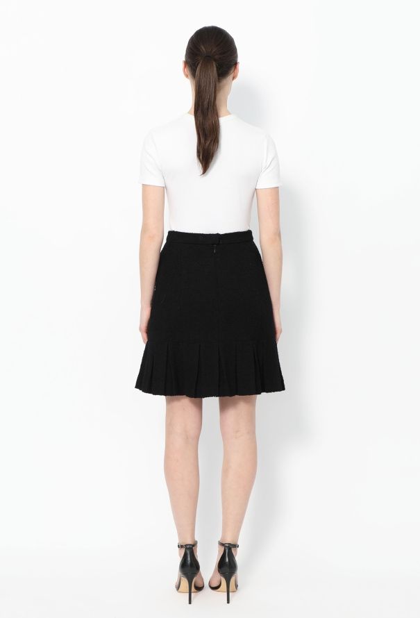 Chanel F/W 1997 Pleated Bouclé Ensemble - 6