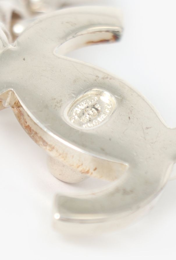 Chanel 1996 'CC' Turnlock Keychain - 4