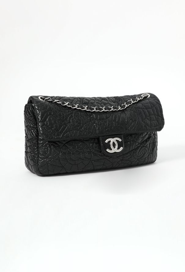 Chanel Graphic Edge Jumbo Flap Bag - 4