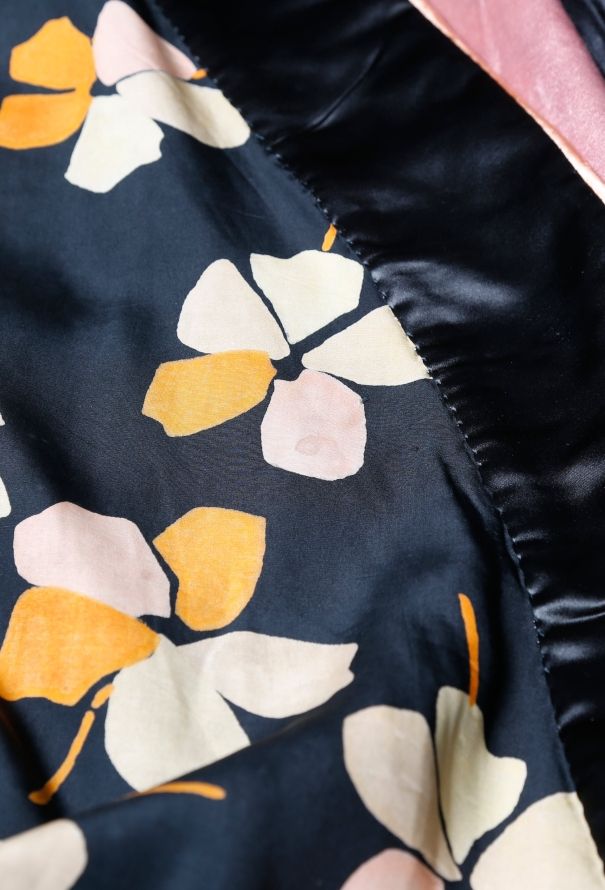 World Treasures Traditional Floral Silk Kimono - 7