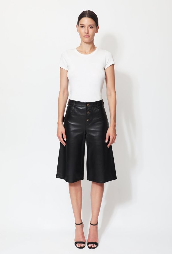 Bottega Veneta S/S 2020 Lambskin Leather Shorts - 4