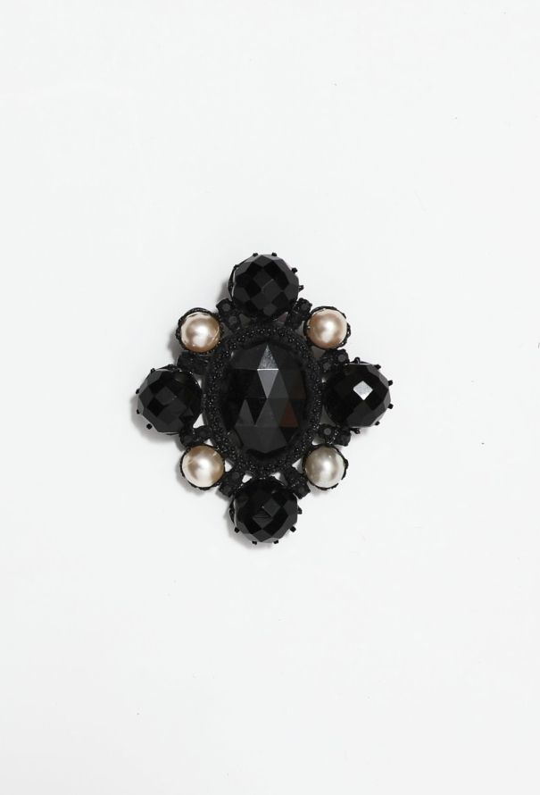 Exquisite Vintage Pearl  Baroque Brooch - 1
