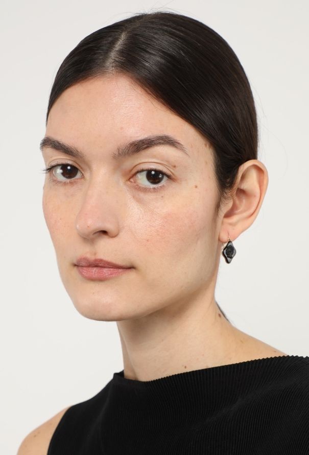 Vintage Fine Jewelry Antique 18k Rose Gold & Sardonyx Cameo Dormeuses - 2