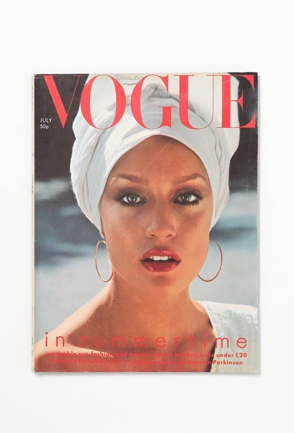 VOGUE UK July 1975 Jerry Hall Issue - 1