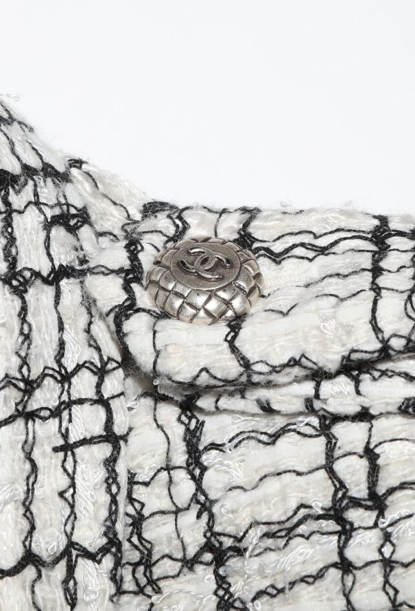 Chanel Resort 2006 Bicolor Tweed Dress - 7