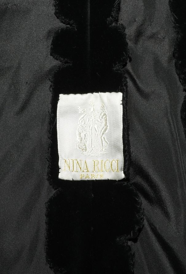 Nina Ricci Couture 1968 Velvet Petal Dress - 5