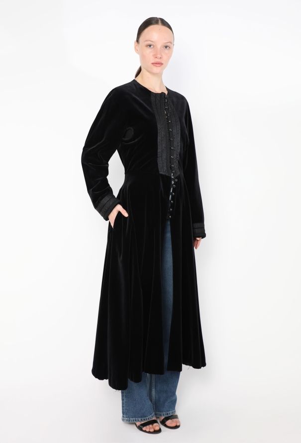 Jean Paul Gaultier Vintage Gibo Velvet Evening Coat - 4