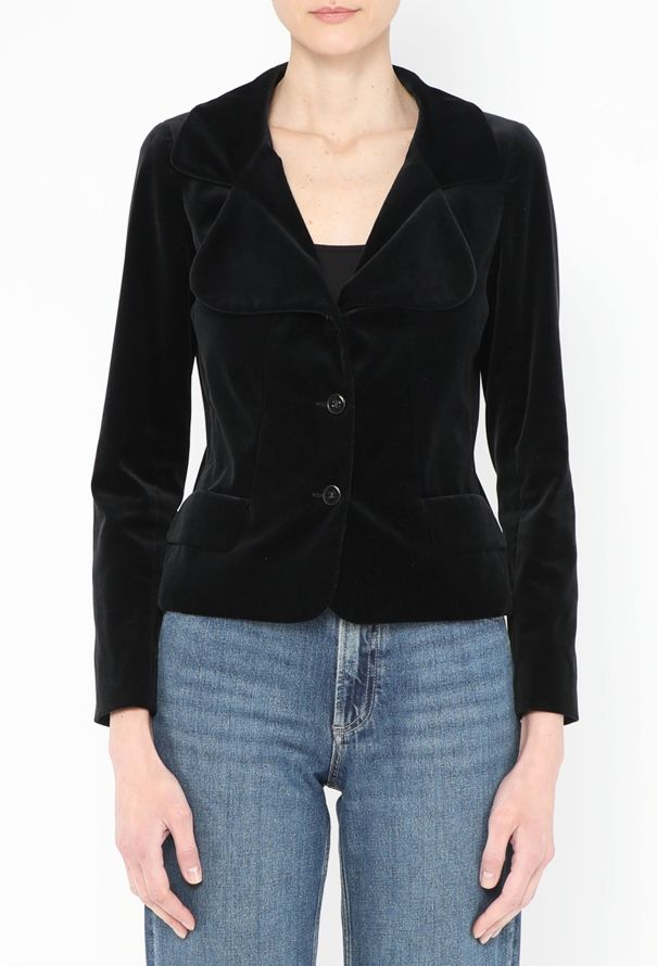 Chanel F/W 2005 Notched Velvet 'CC' Blazer - 1