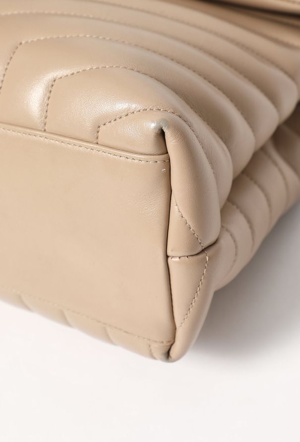 Saint Laurent Medium Loulou Shoulder Bag - 11