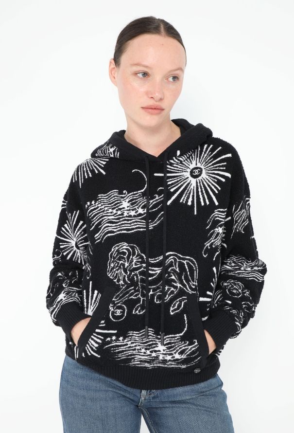Chanel 2022 Terrycloth Graphic Hoodie - 2