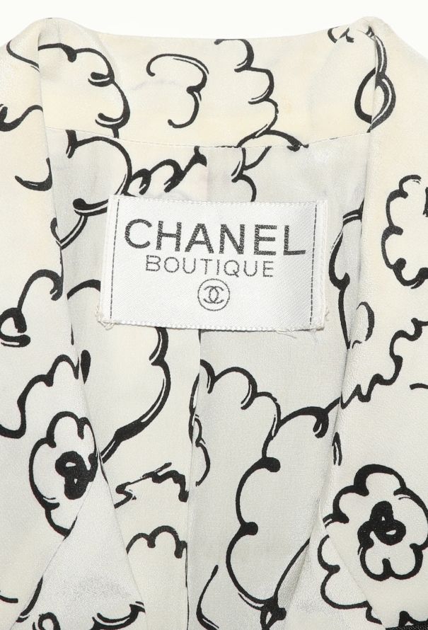 Chanel ICONIC S/S 1993 Graphic Trim 'CC' Blazer - 6