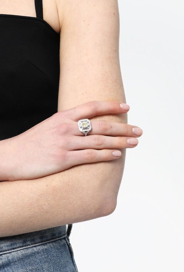 Vintage Fine Jewelry Elegant Platinum & Yellow 1.07 Carats Diamond Ring - 4