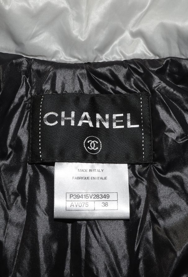 Chanel 2010 Quilted 'CC' Puffer Jacket - 6
