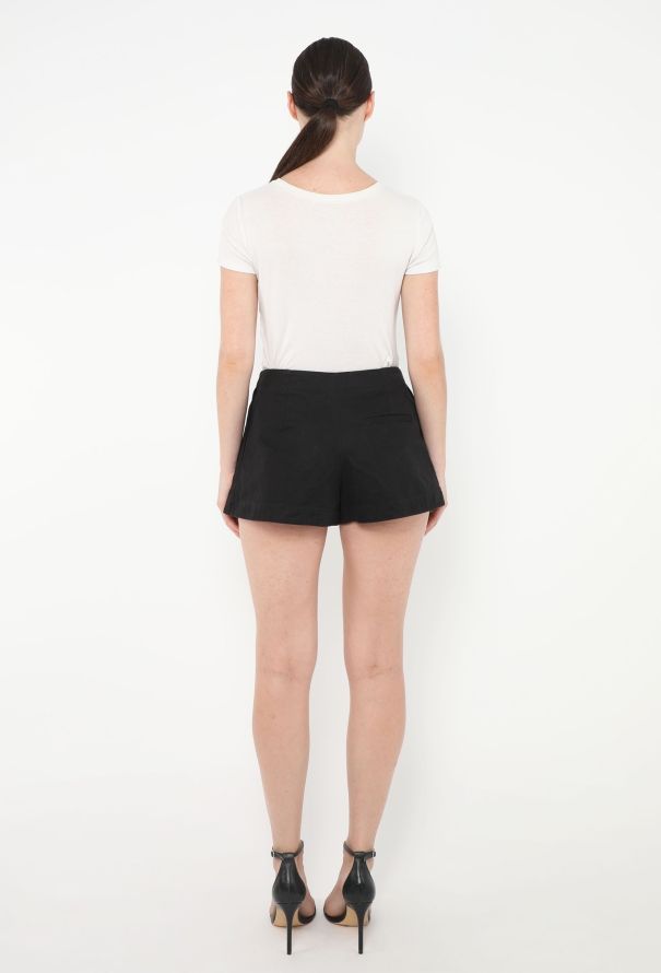 Loewe 2022 Pleated Gabardine Shorts - 5