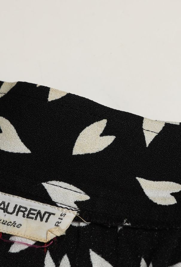 Saint Laurent S/S 1979 Crêpe Heart Print Ensemble - 12