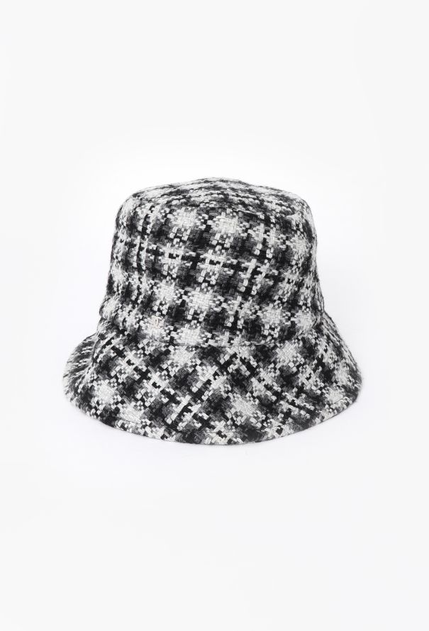 Chanel 2020 'CC' Tweed Bucket Hat - 2