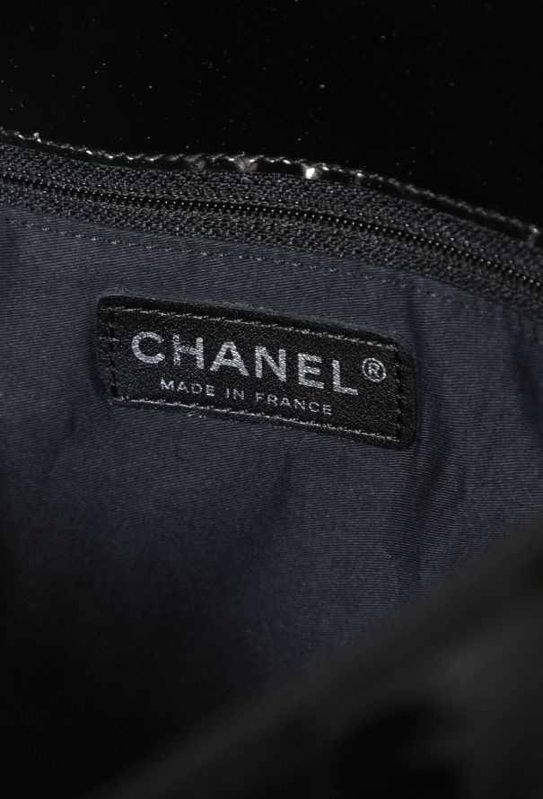 Chanel Bon Bon Strass Tote Bag - 12