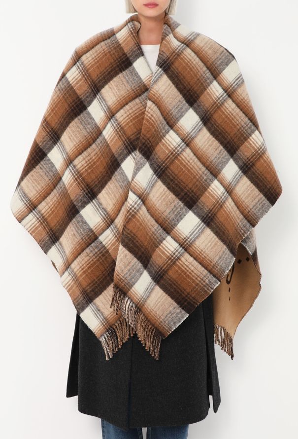 Gucci 2019 Reversible Fringe Emblem Cape - 4