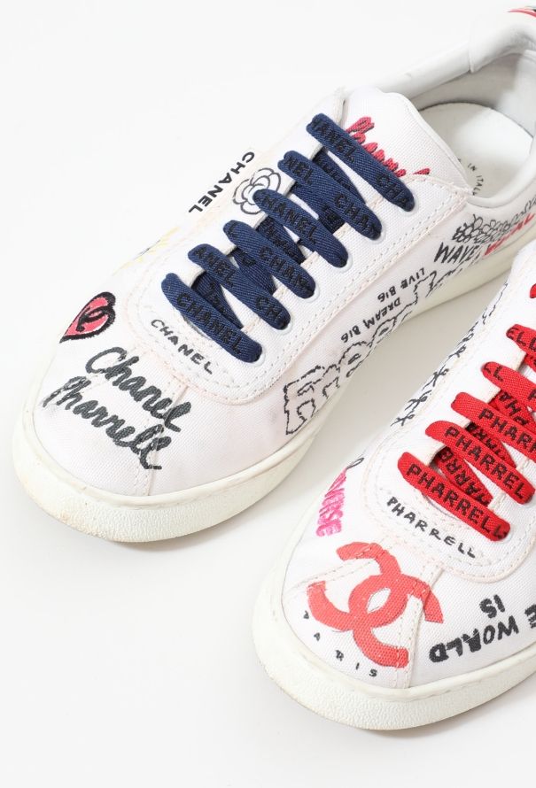Chanel 2019 x Pharrell Graphic 'CC' Trainers - 2