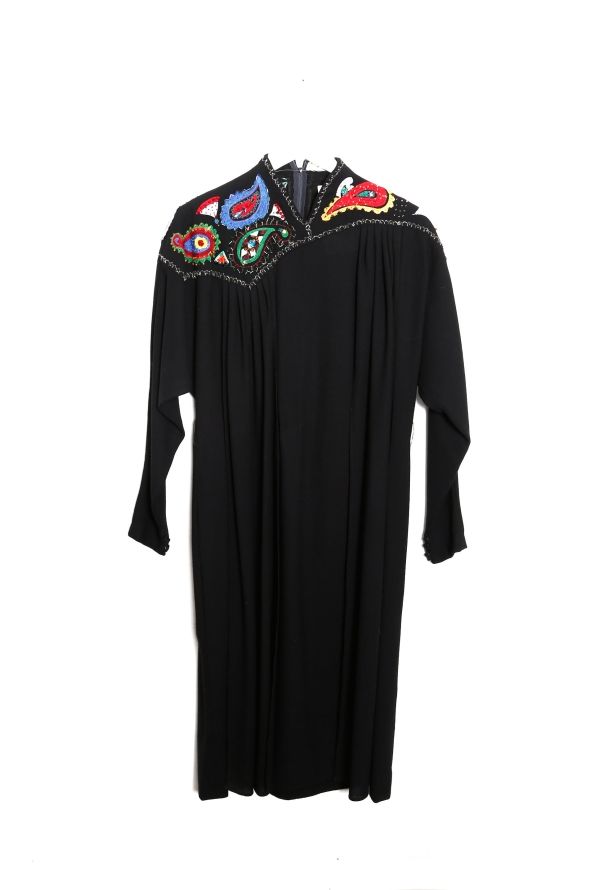 Exquisite Vintage Iconic Emmanuelle Khanh Paisley Embroidered Dress - 8