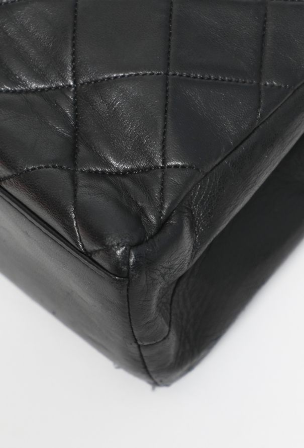 Chanel '90s Quilted Shoulder Bag - 7