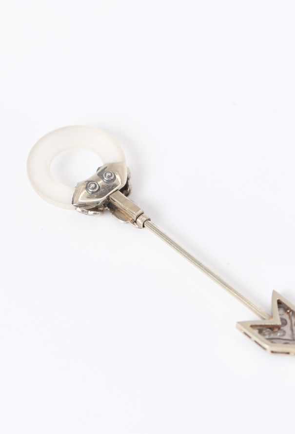 Vintage Fine Jewelry 18k White Gold & Rock Crystal Arrow Brooch - 5