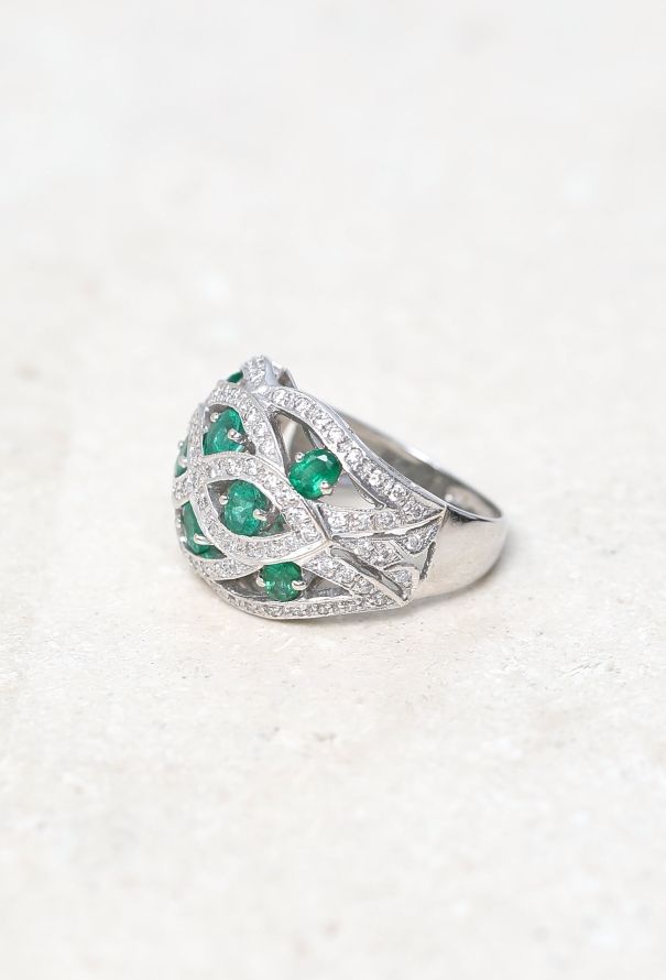 Vintage Fine Jewelry 18k Gold, Diamond & Emerald Dome Ring - 3