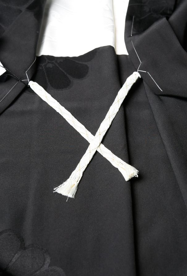 World Treasures Authentic Floral Silk Kimono - 7