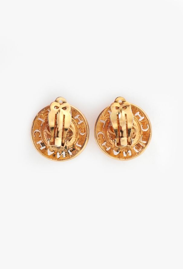 Chanel Vintage Pearl Logo Clip Earrings - 3
