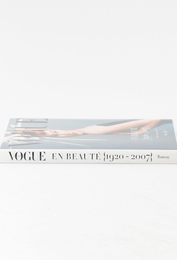 VOGUE Vogue en Beauté: 1920 - 2007 - 5