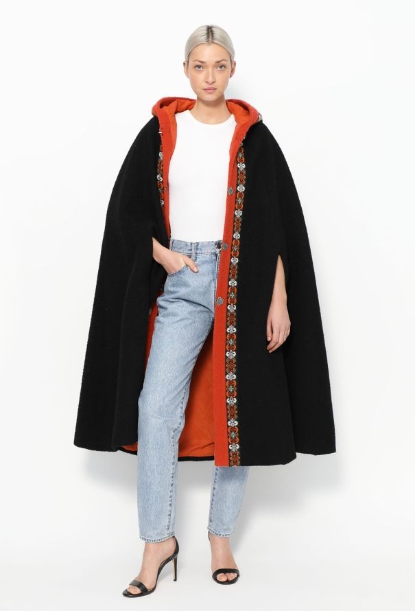 World Treasures Authentic Norwegian Embroidered Cape - 5