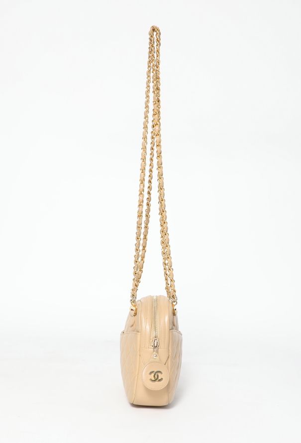 Chanel '90s Quilted Camera Bag - 4