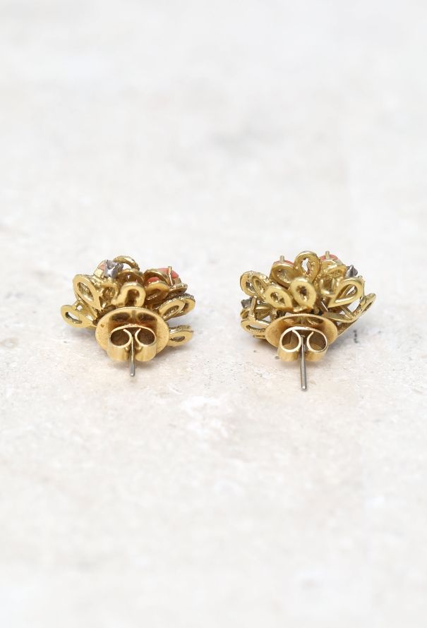 Vintage Fine Jewelry 18k Yellow Gold, Diamond & Coral Earrings - 4
