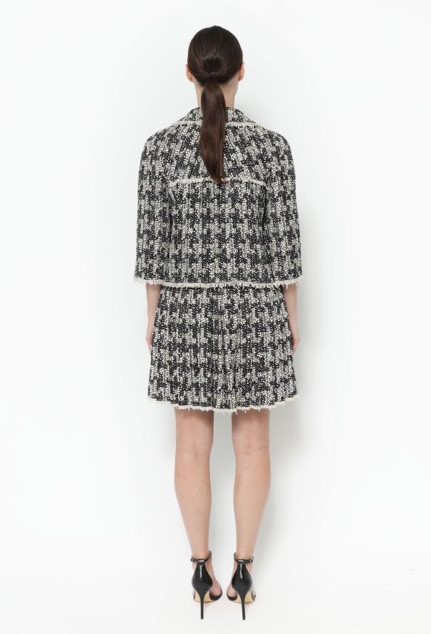 Chanel 2005 Tweed Frayed Trim Ensemble - 7