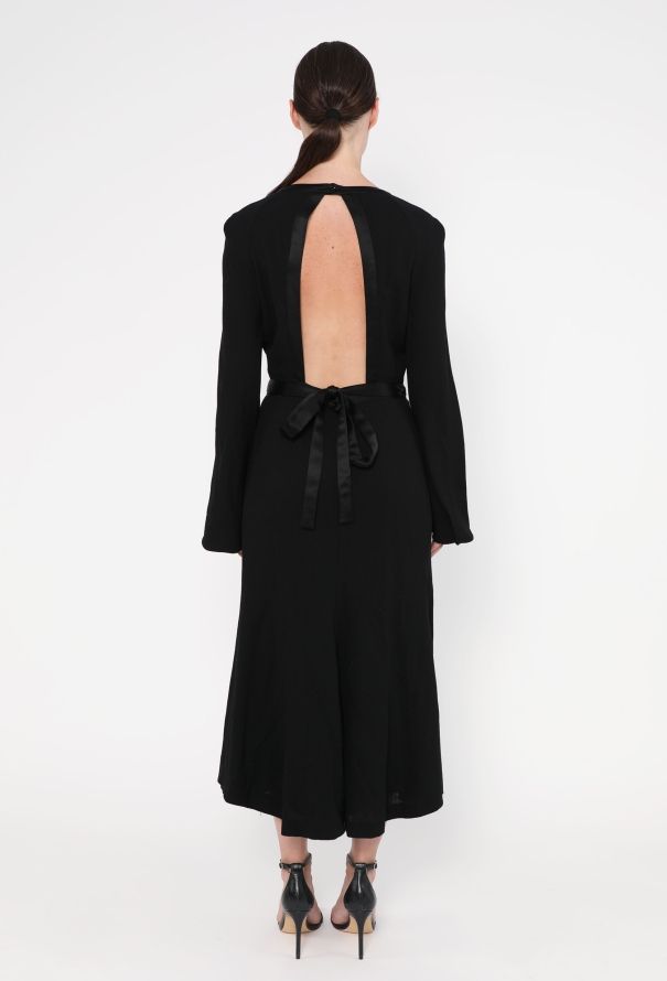 Alexander McQueen 2004 Open-Back Smoking Dress - 5