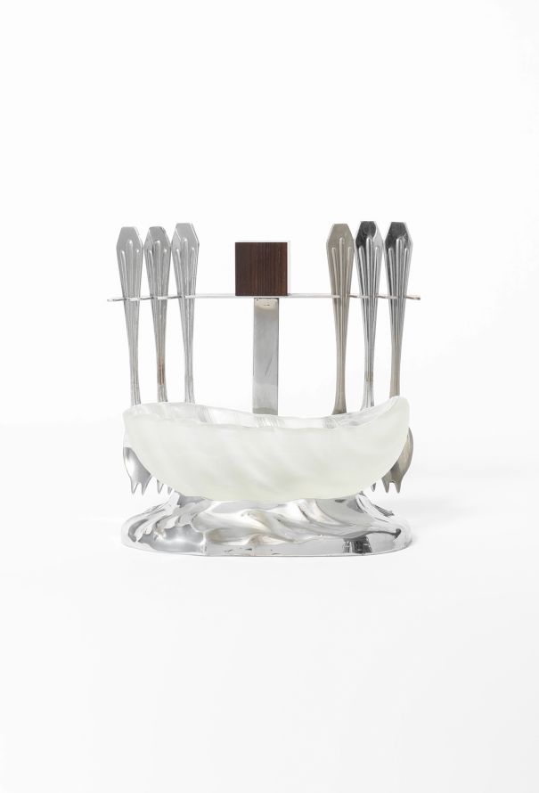 Exquisite Vintage '30s Art Deco Oyster Set - 1