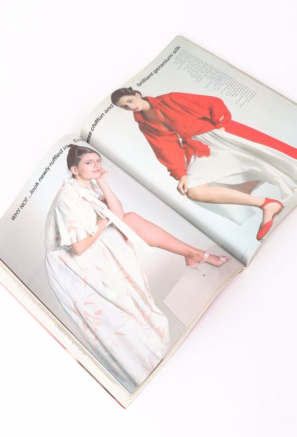 VOGUE UK 1978 Spring Issue Trio - 5